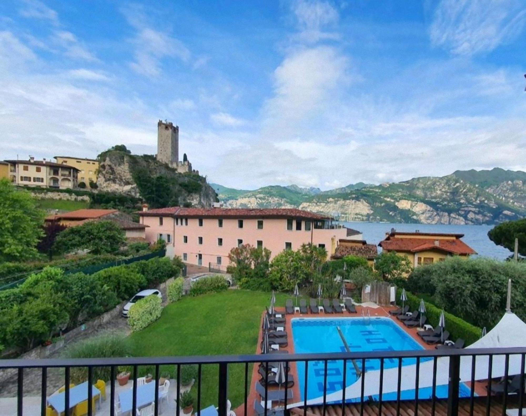Hotel Luna Rossa (Adults Only) Malcesine Exterior photo